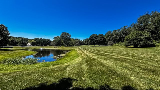 1200 Juliano Court, Barrington Hills, IL 60010