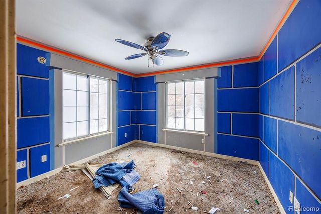 4394 N Center Road, Flint, MI 48506