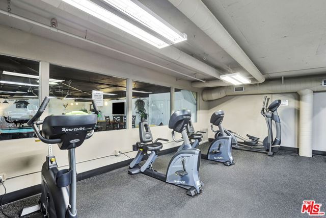 10982 Roebling Avenue 434, Los Angeles, CA 90024