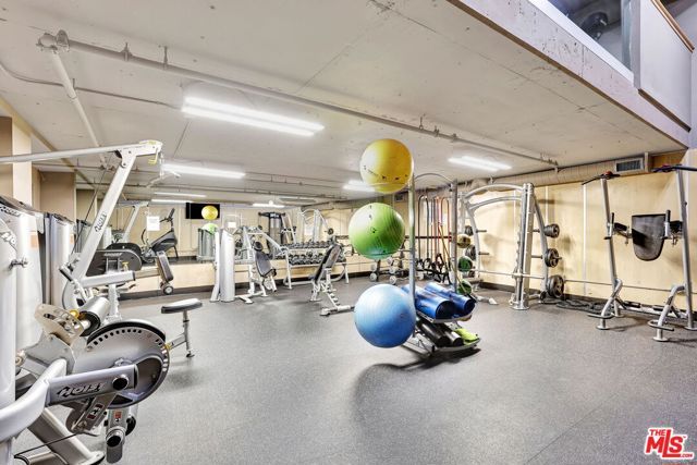 10982 Roebling Avenue 434, Los Angeles, CA 90024