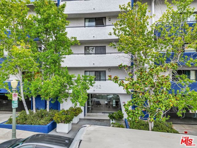 10982 Roebling Avenue 434, Los Angeles, CA 90024