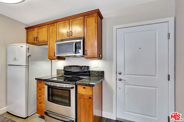 10982 Roebling Avenue 434, Los Angeles, CA 90024