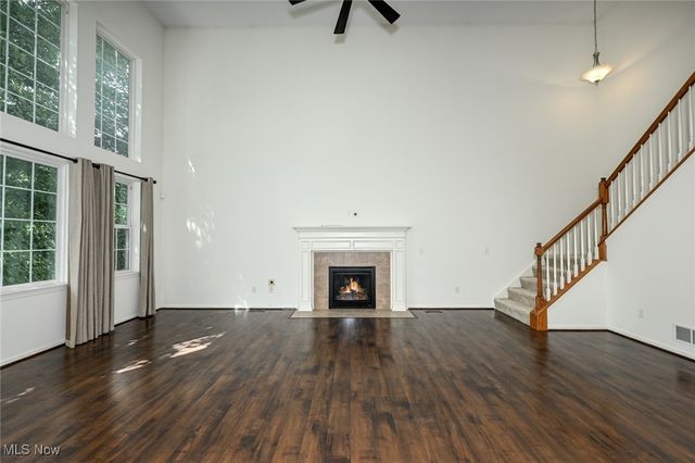 1008 Dalby Circle, Uniontown, OH 44685