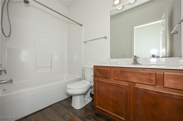 1008 Dalby Circle, Uniontown, OH 44685