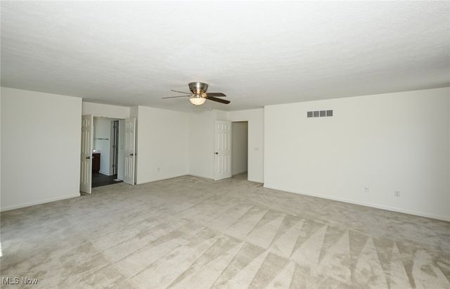 1008 Dalby Circle, Uniontown, OH 44685