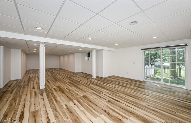 1008 Dalby Circle, Uniontown, OH 44685