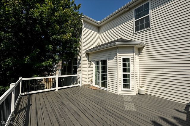 1008 Dalby Circle, Uniontown, OH 44685