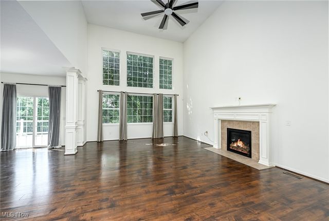 1008 Dalby Circle, Uniontown, OH 44685