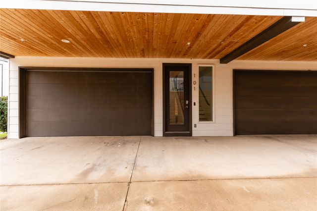 2623 Kimsey Drive 101, Dallas, TX 75235