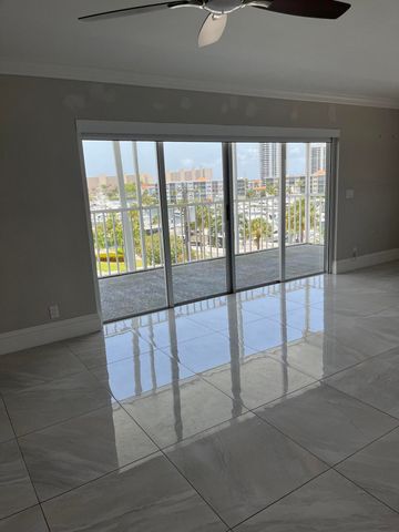 155 Yacht Club Drive 407, North Palm Beach, FL 33408