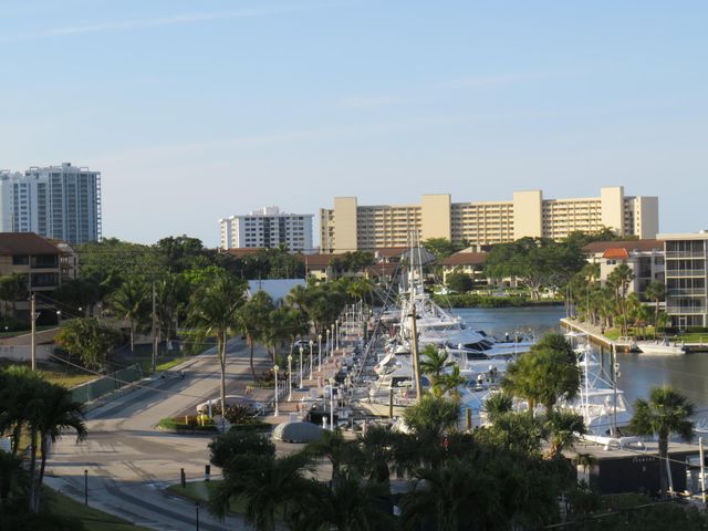 155 Yacht Club Drive 407, North Palm Beach, FL 33408