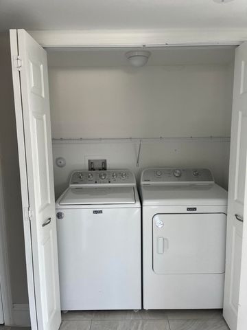 155 Yacht Club Drive 407, North Palm Beach, FL 33408