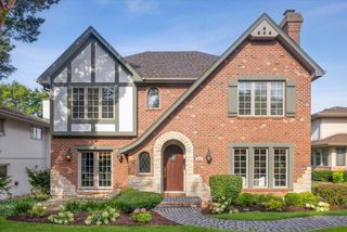 516 N Adams Street, Hinsdale, IL 60521