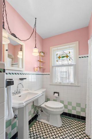 5421 Park Avenue, Minneapolis, MN 55417