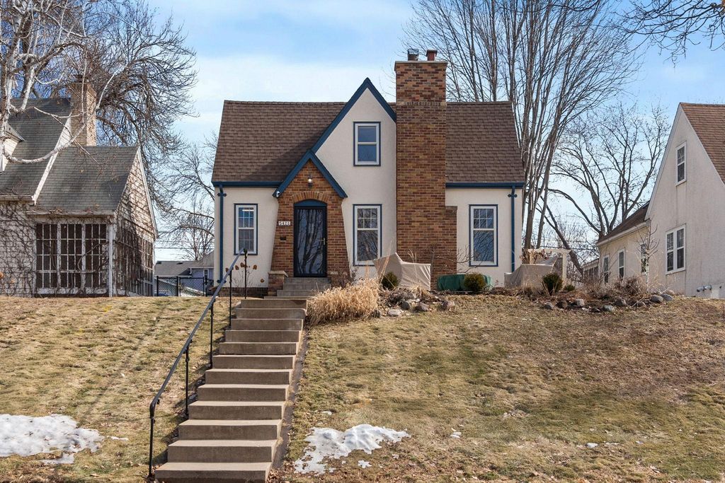 5421 Park Avenue, Minneapolis, MN 55417