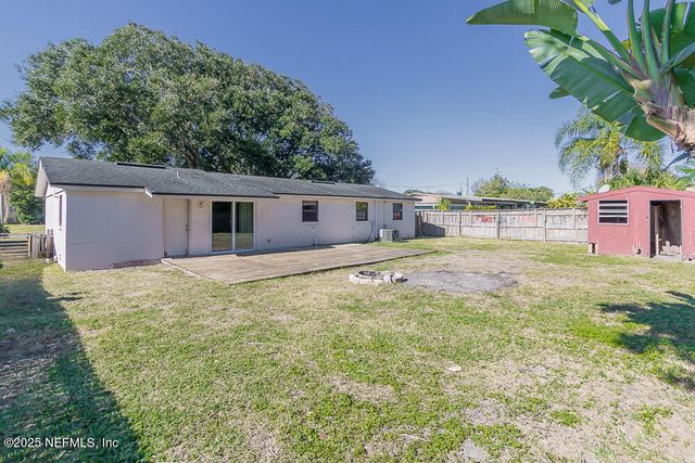 43 MILLIE Drive, Jacksonville Beach, FL 32250