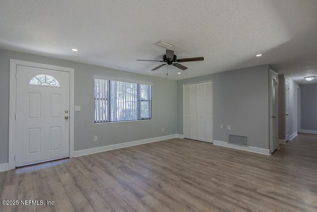 43 MILLIE Drive, Jacksonville Beach, FL 32250