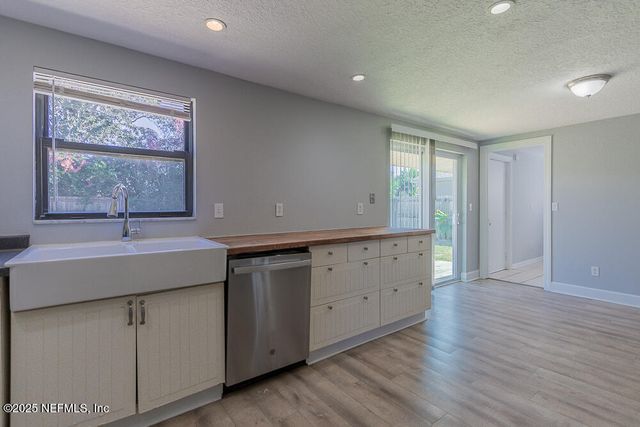 43 MILLIE Drive, Jacksonville Beach, FL 32250