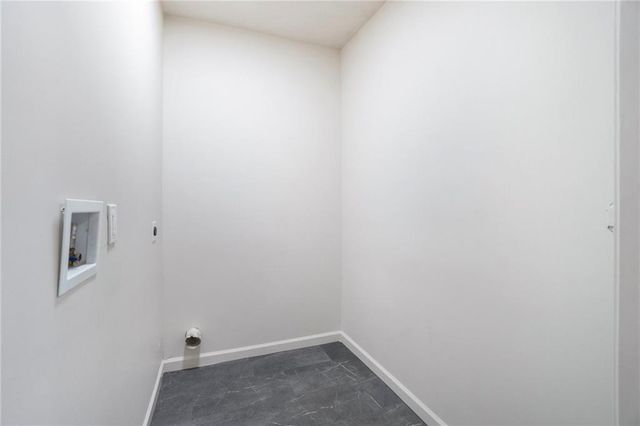 4022 chestnut Avenue, Kansas City, MO 64130