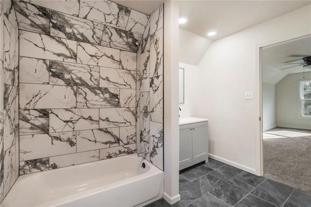 4022 chestnut Avenue, Kansas City, MO 64130