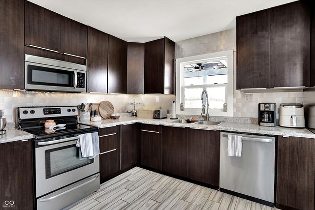 452 E Broadway Street, Greenwood, IN 46143