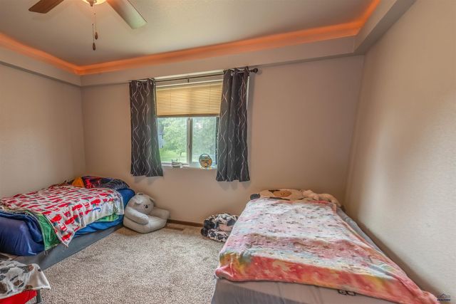579 QUINTON LN, Box Elder, SD 57719