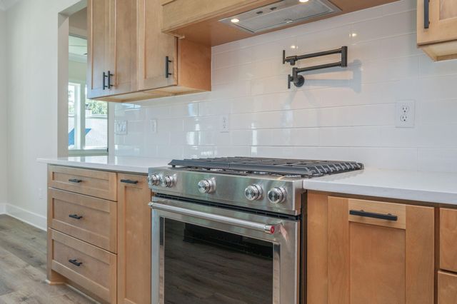 22 Shalimar Drive, Shalimar, FL 32579