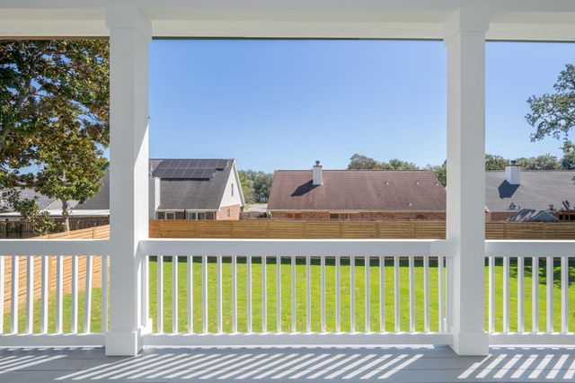 22 Shalimar Drive, Shalimar, FL 32579