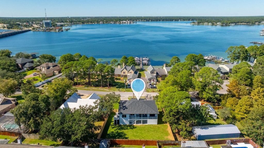 22 Shalimar Drive, Shalimar, FL 32579