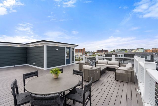 11 Billow Ave 11, Revere, MA 02151