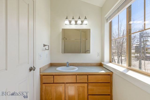 611 N 15th Avenue, Bozeman, MT 59715