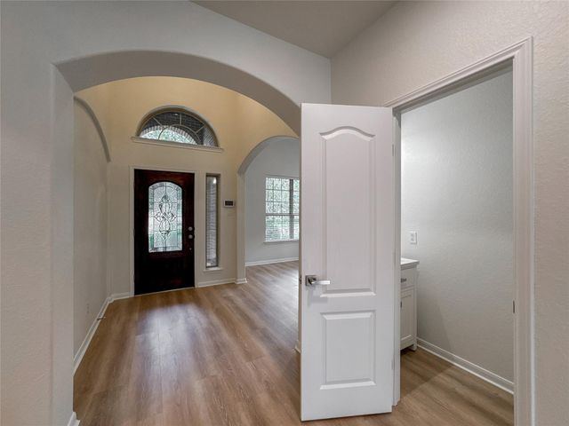235 Soaring Pines Place, Montgomery, TX 77316