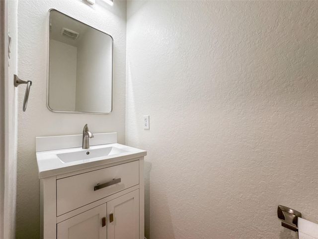 235 Soaring Pines Place, Montgomery, TX 77316