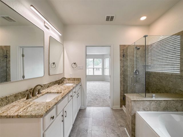 235 Soaring Pines Place, Montgomery, TX 77316