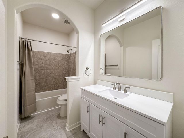 235 Soaring Pines Place, Montgomery, TX 77316