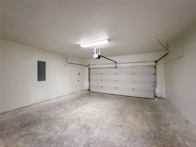 235 Soaring Pines Place, Montgomery, TX 77316