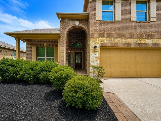 235 Soaring Pines Place, Montgomery, TX 77316