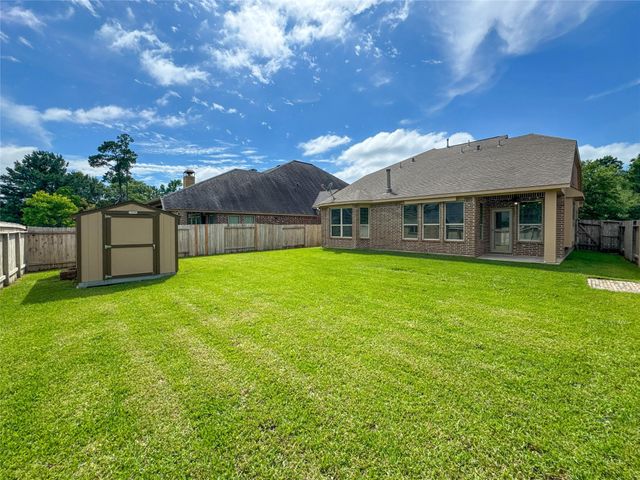 235 Soaring Pines Place, Montgomery, TX 77316