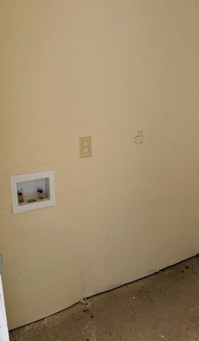 2807-A Parker LN A, Austin, TX 78741