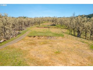 0 E WILLIS CREEK Rd, Winston, OR 97496