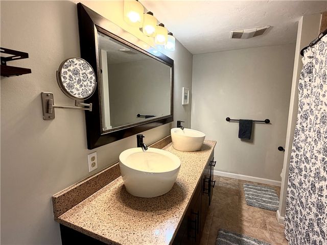 200 Heroux Boulevard 406, Cumberland, RI 02864