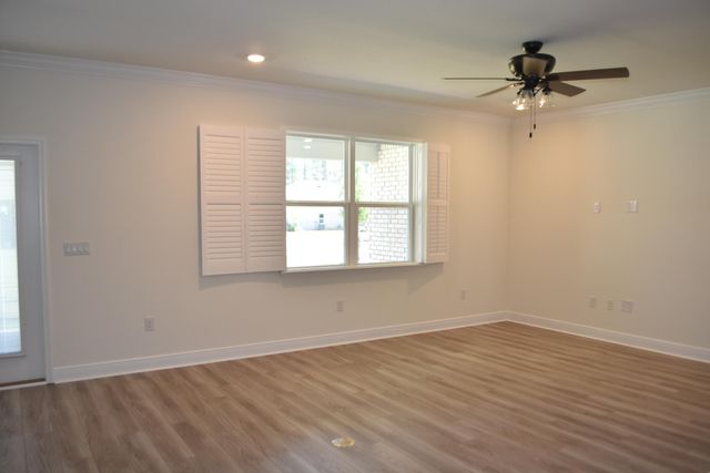 173 Picnic Place, Freeport, FL 32439