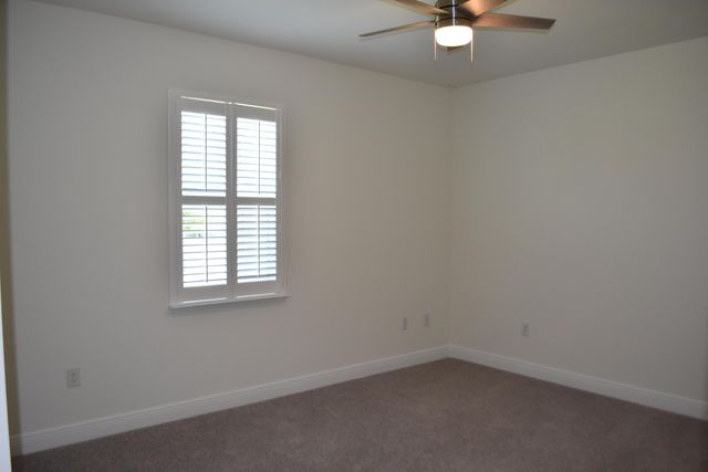 173 Picnic Place, Freeport, FL 32439