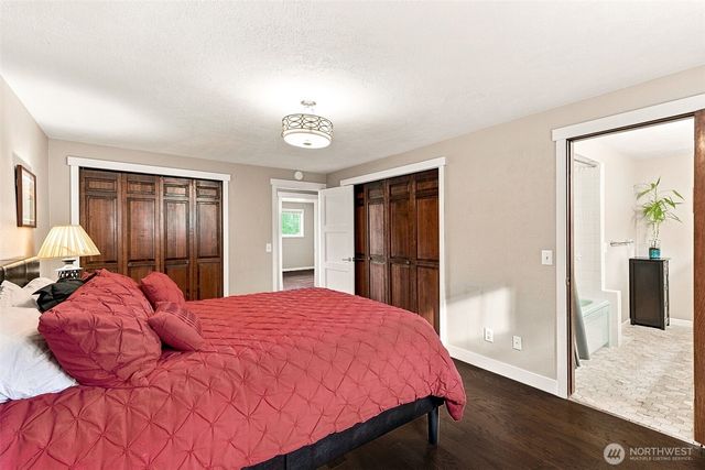 5508 South Bay Terrace Drive NE, Olympia, WA 98516