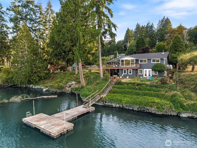5508 South Bay Terrace Drive NE, Olympia, WA 98516