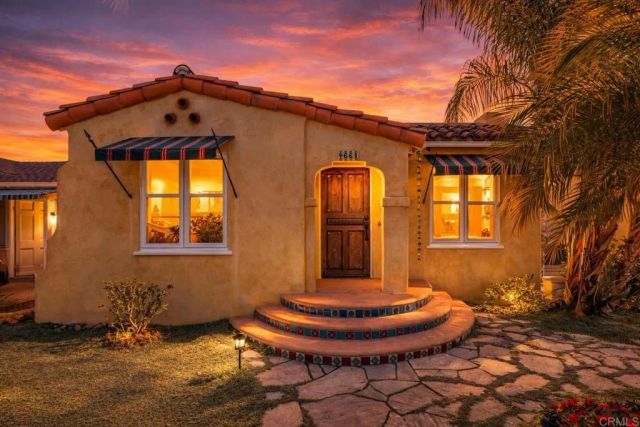 4661 50Th Street, San Diego, CA 92115