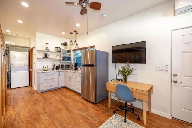 4661 50Th Street, San Diego, CA 92115