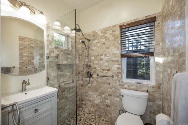 4661 50Th Street, San Diego, CA 92115