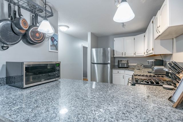 109 Pilgrim Rd 109, Haverhill, MA 01832