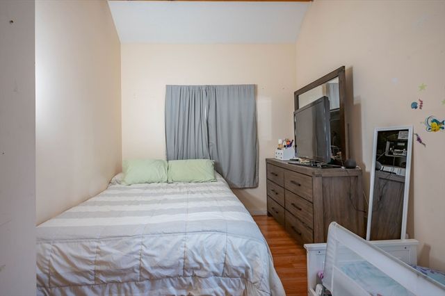 109 Pilgrim Rd 109, Haverhill, MA 01832